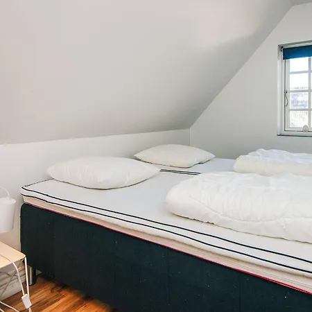 16 Person In Aabenraa-by Traum Vakantiehuis